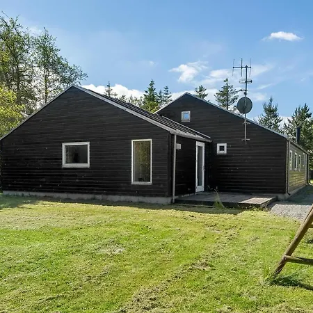 Beautiful Home In Oksbol With Sauna